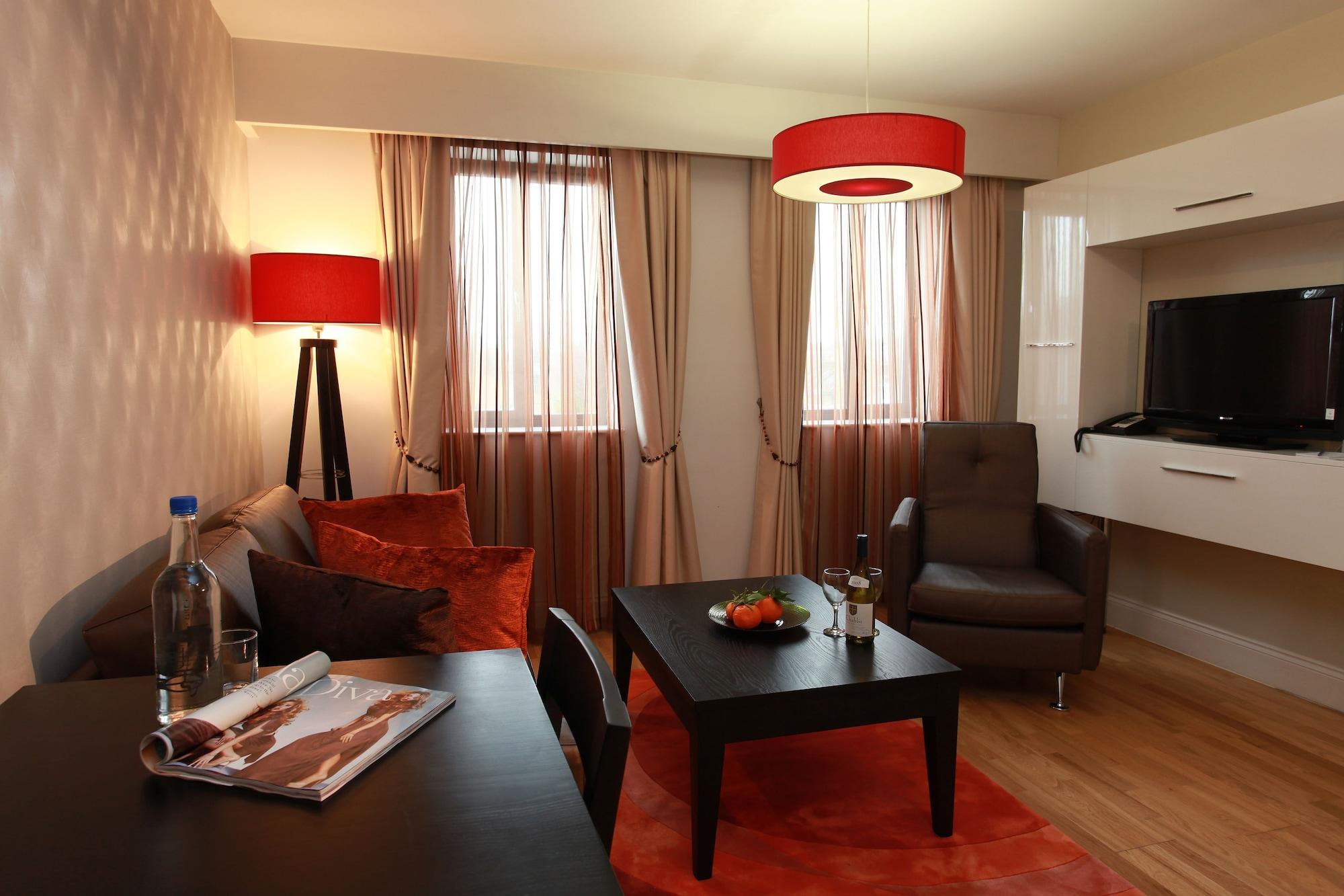 Maitrise Suites Apartment Hotel Ealing - London Room photo